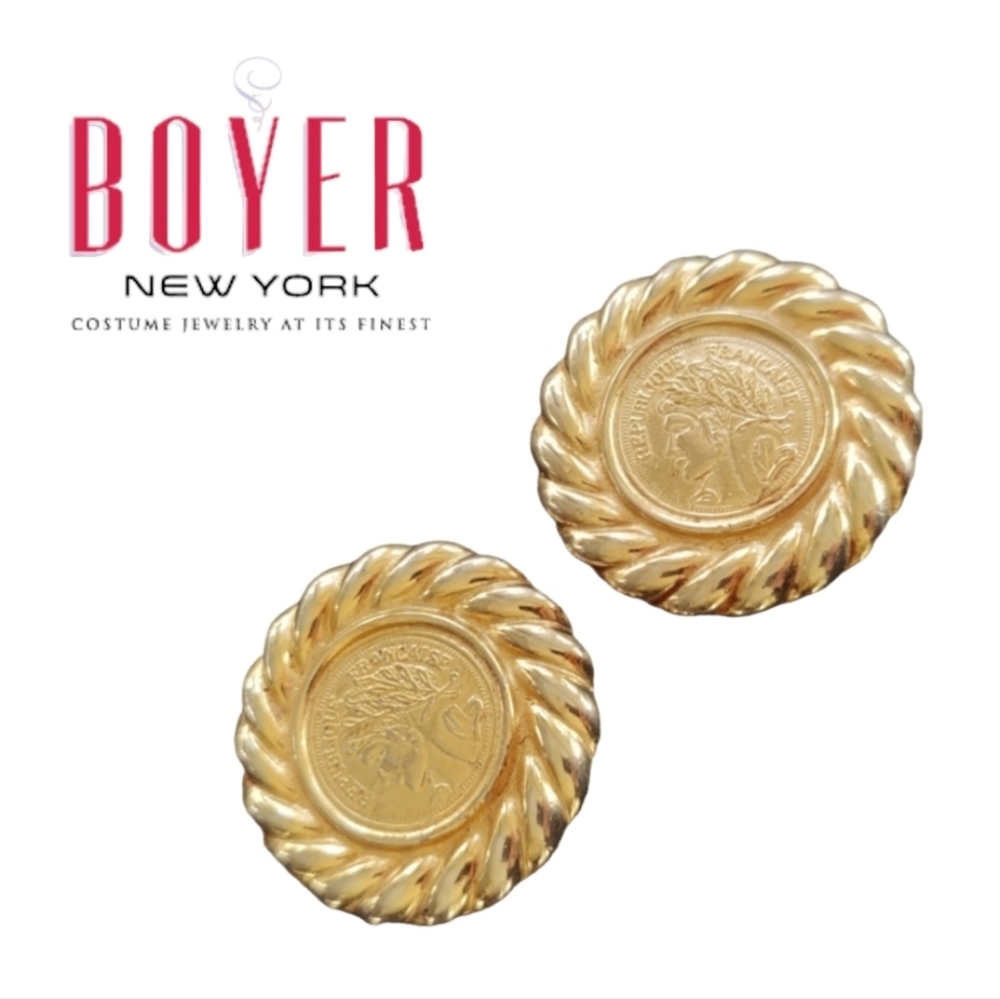 ✨ Gay Boyer | 1980s Clip-on Earrings - Picture 1 of 3